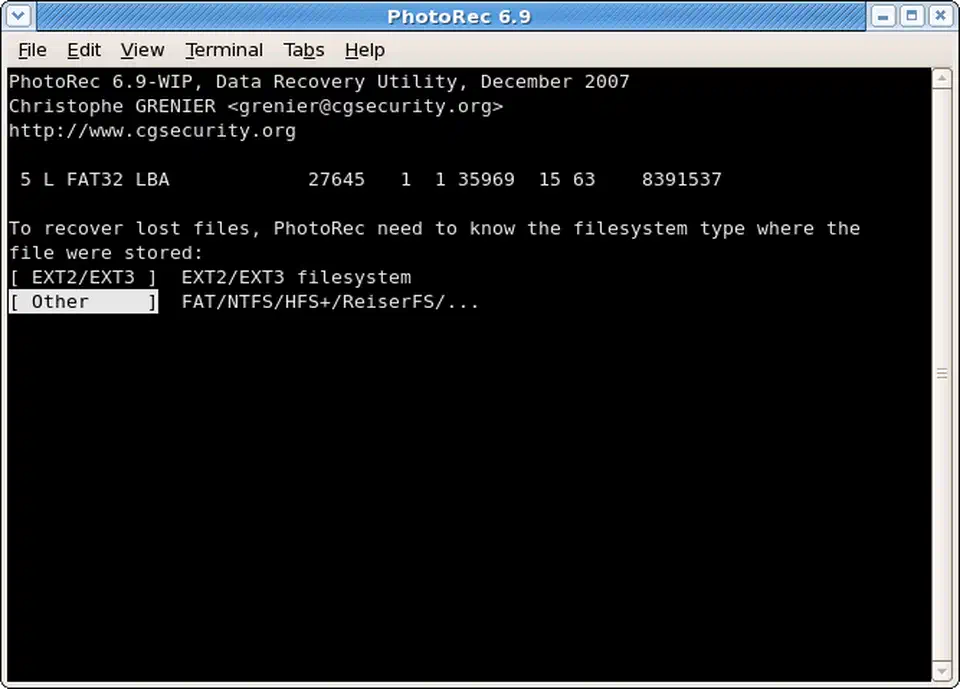 PhotoRec filesystem type selection showing ext2/ext3/ext4 and Other options